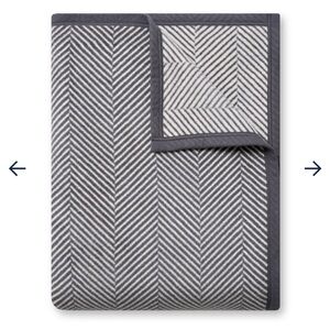 Chappywrap Bayside Herringbone Shawl - Ash